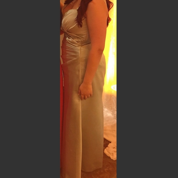 Prom/Evening Gown - Picture 2 of 2